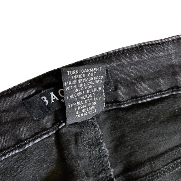 Baccini women’s Sz 10 dark wash, black, white swirls, semi stretch - Picture 8 of 8